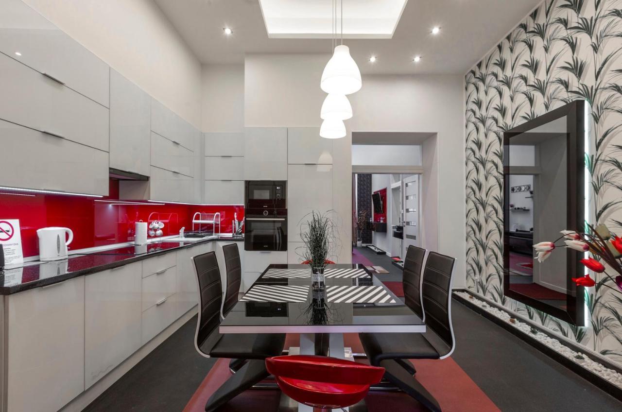 Exclusive Marilyn Apartment In The Heart Of Budapest Bagian luar foto