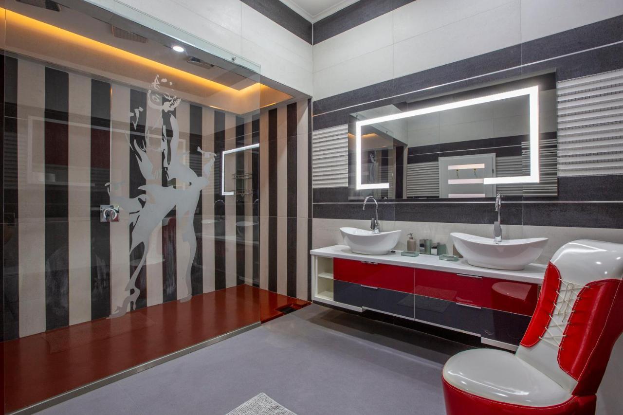 Exclusive Marilyn Apartment In The Heart Of Budapest Bagian luar foto