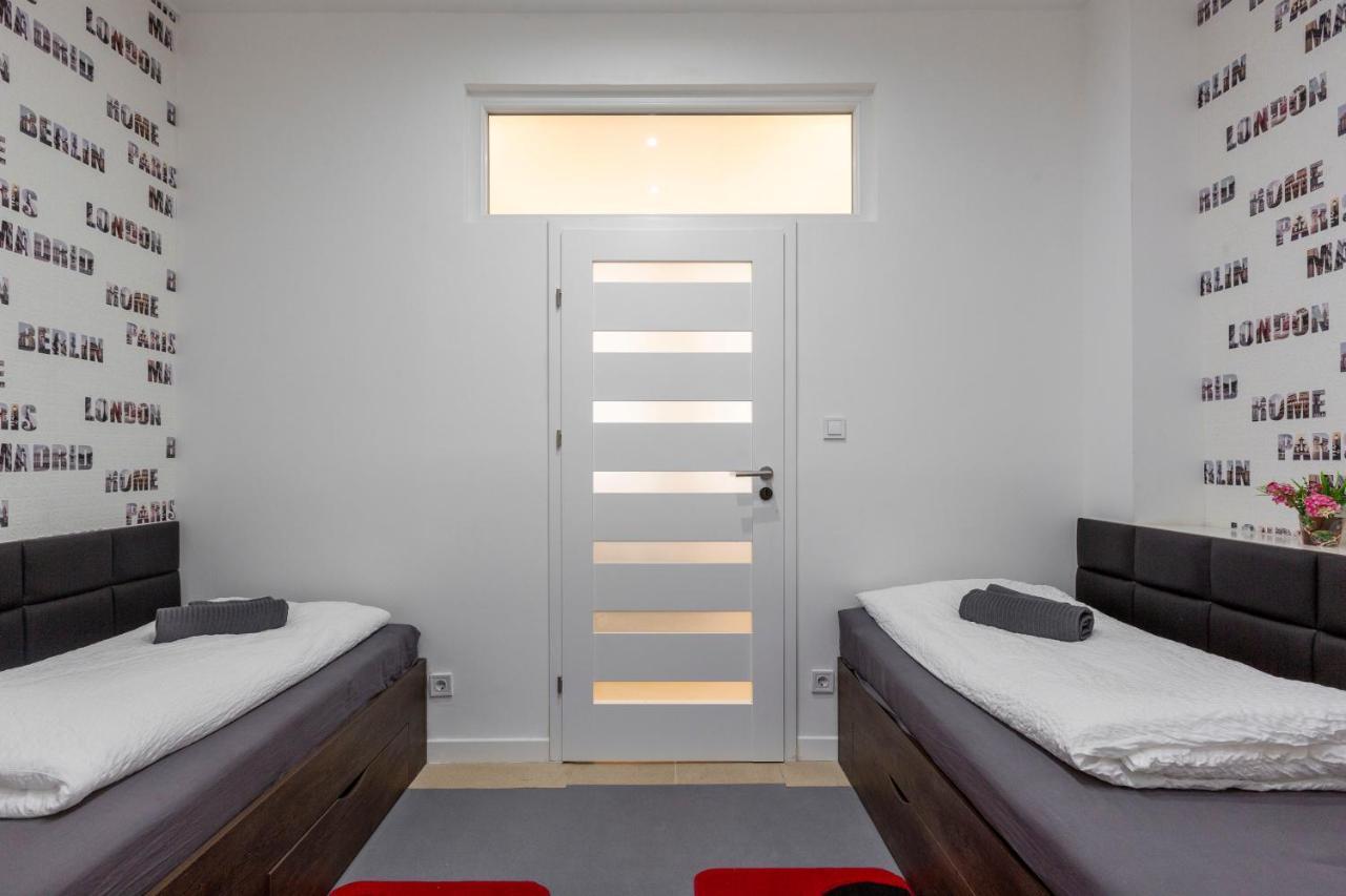 Exclusive Marilyn Apartment In The Heart Of Budapest Bagian luar foto